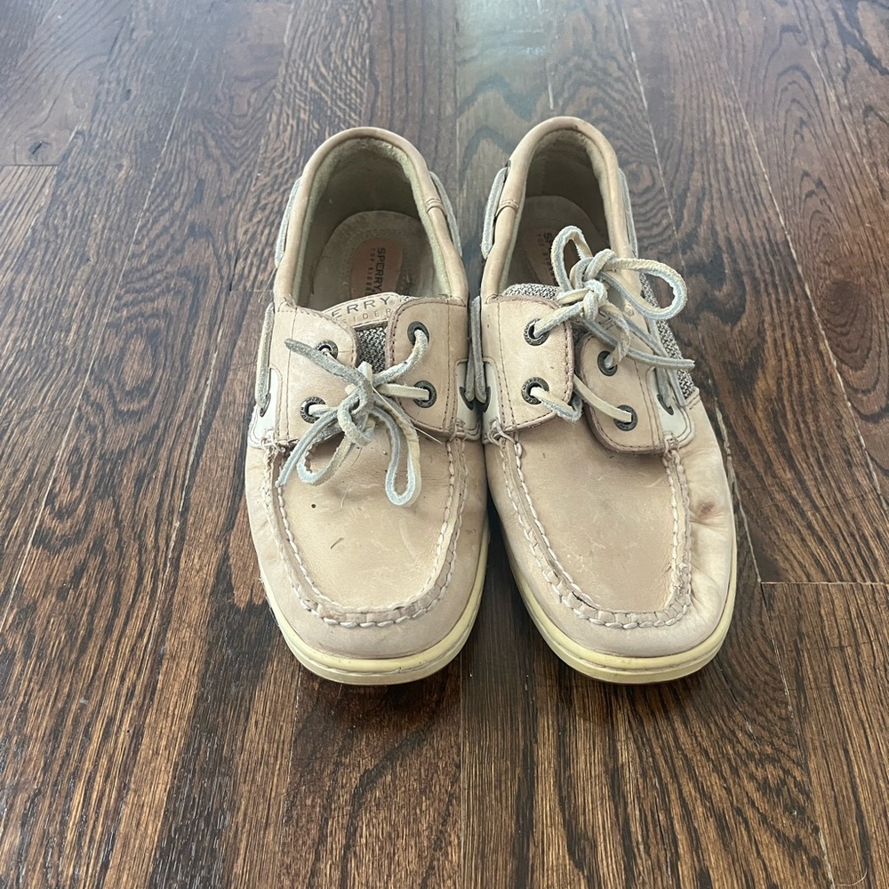 Never Worn Women’s Sperrys